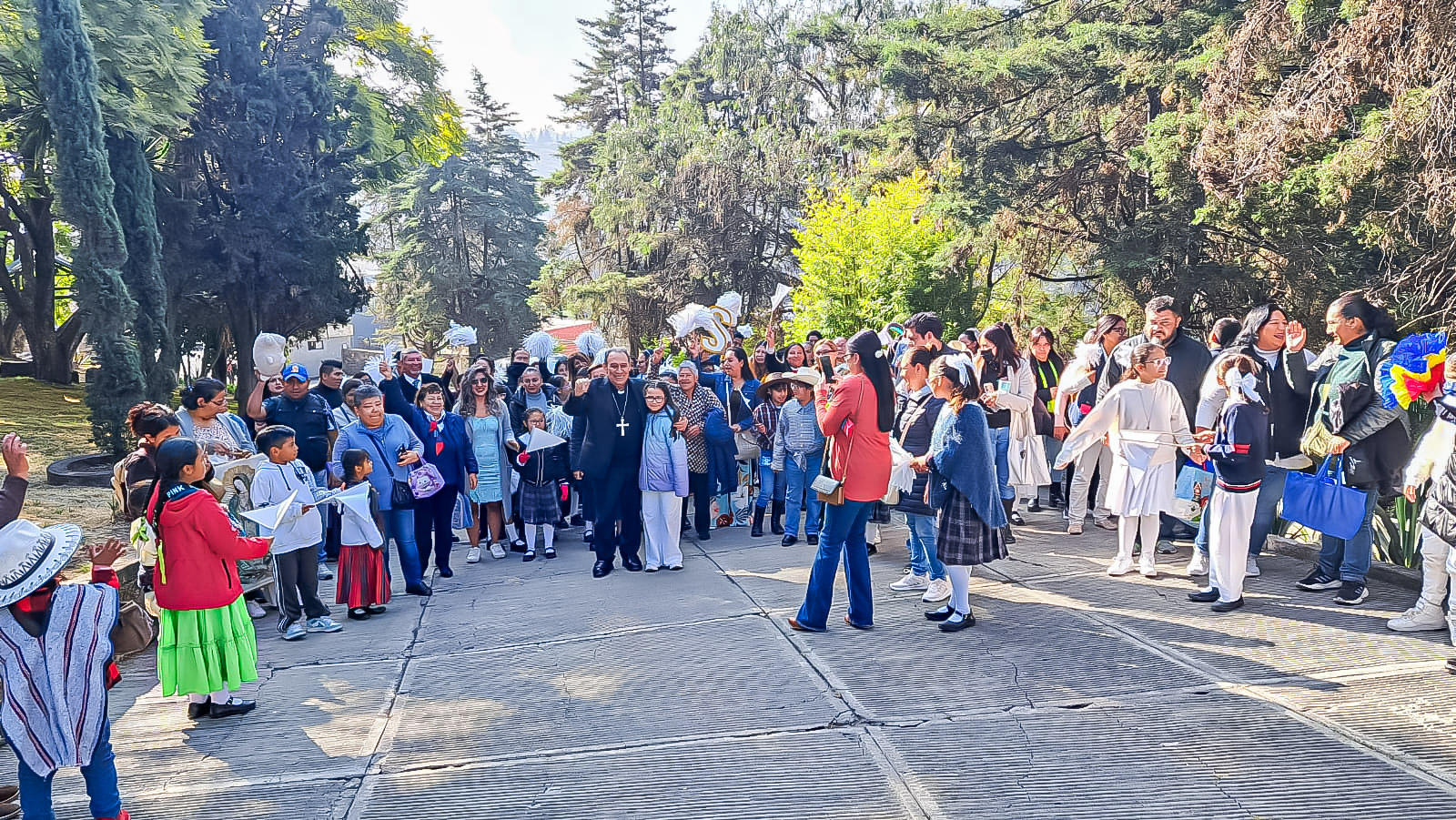 Visita pastoral Colegio Margarita Lecomte